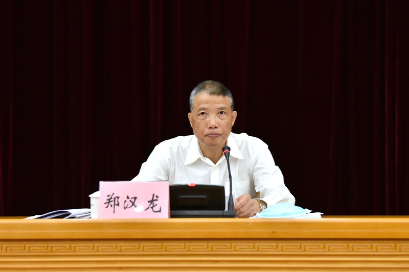 会上,黄埔海关关长郑汉龙表示,黄埔海关将继续充分发挥职能作用,筑牢